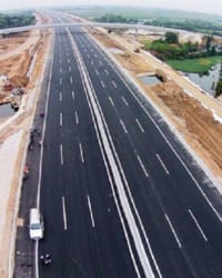 Việt Nam xem xét vay Trung Quốc 300 triệu USD làm cao tốc kết nối biên giới