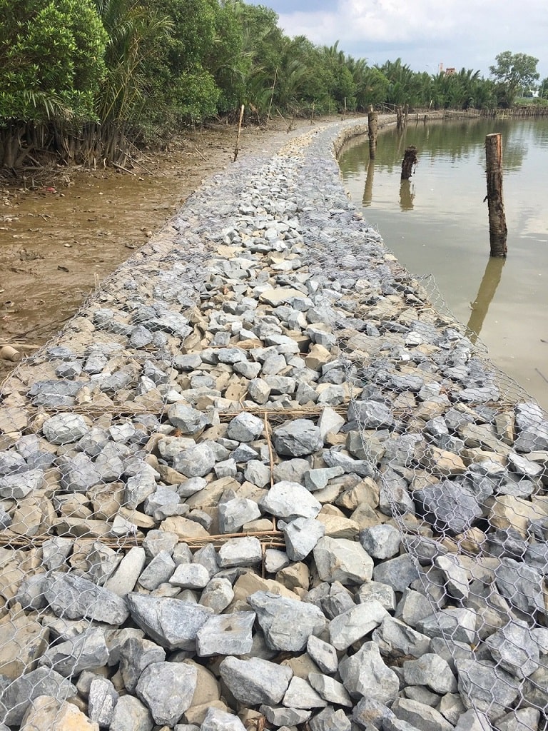 Rọ đá được dùng làm kè sông tại miền Tây do Phú An Nma cung cấp