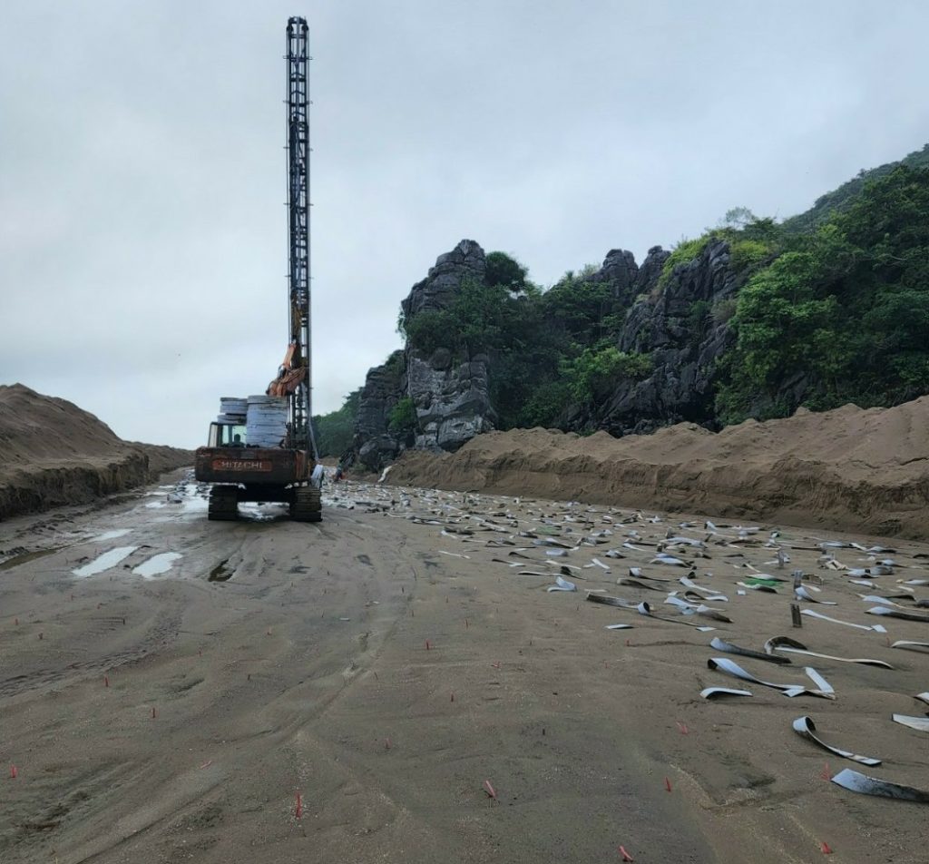 Phương pháp sử dụng bấc thấm đứng