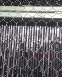 Rọ đá mạ kẽm 3.0 mm được dùng trong các công trình kè