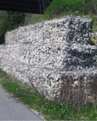 Rọ đá chắn sạt lỡ