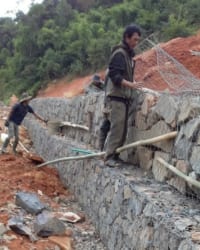 Tính hiệu quả của rọ đá làm tường chắn đất