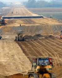 Cát biển có thay thế cát sông làm vật liệu đắp nền đường cho các dự án công trình xây dựng không?