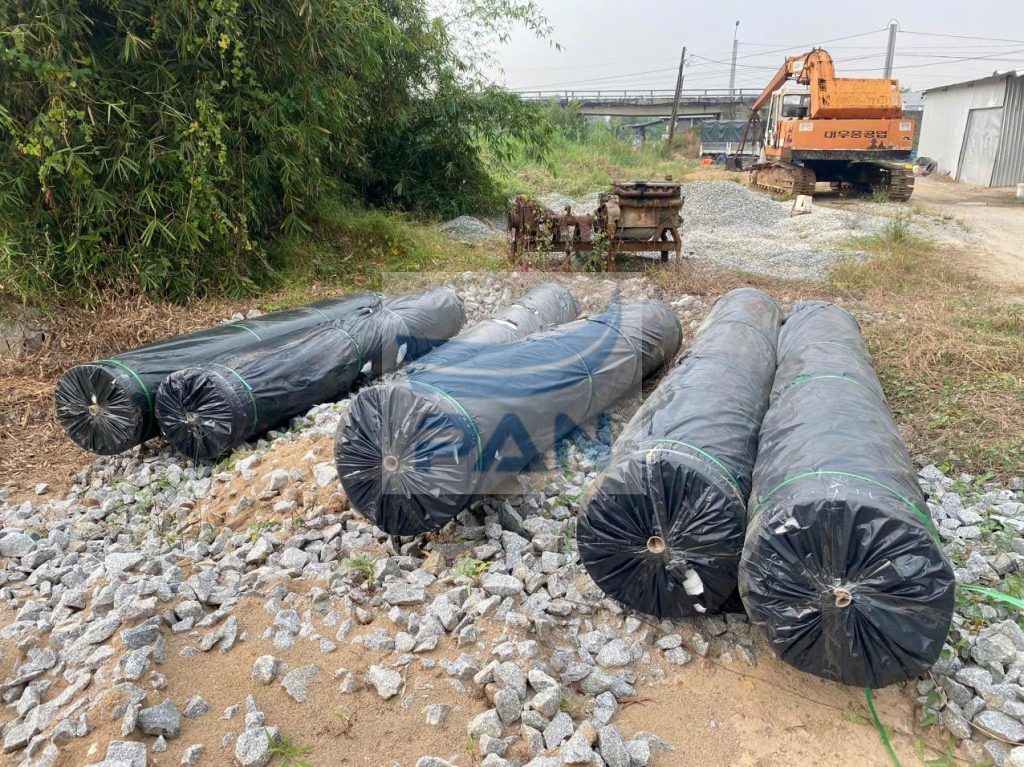 Cung cấp vải địa kỹ thuật ART 12 cho một dự án xây dựng (Hình ảnh chỉ mang tính chất minh họa) Cung cấp vải địa kỹ thuật ART 12 cho một dự án xây dựng (Hình ảnh chỉ mang tính chất minh họa)